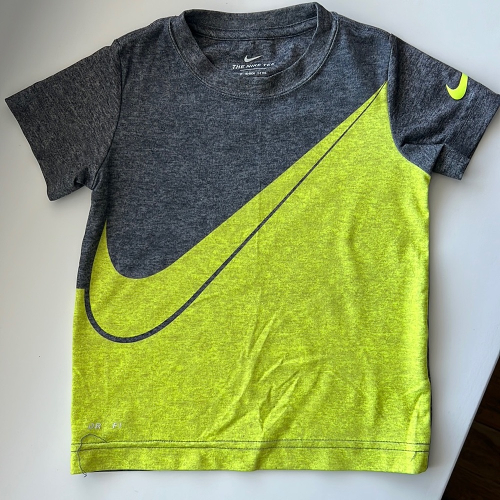 Nike Tee